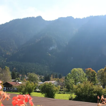 Arnika Garni ホテル 4*